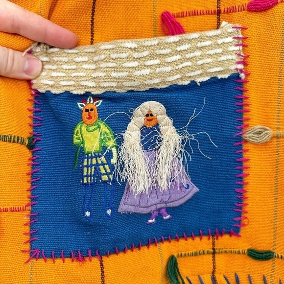 Vintage Maggie Barnes Bright Embroidered Patchwork Art to Wear Coat Size 2X - Picture 4 of 11